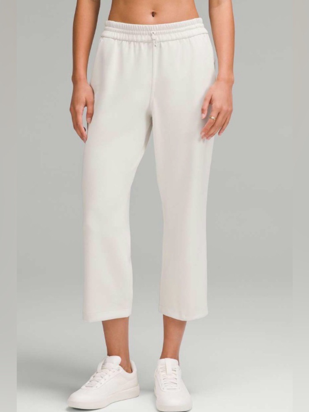 Lululemon Softstreme High-Rise Straight-Leg Cropped Pant